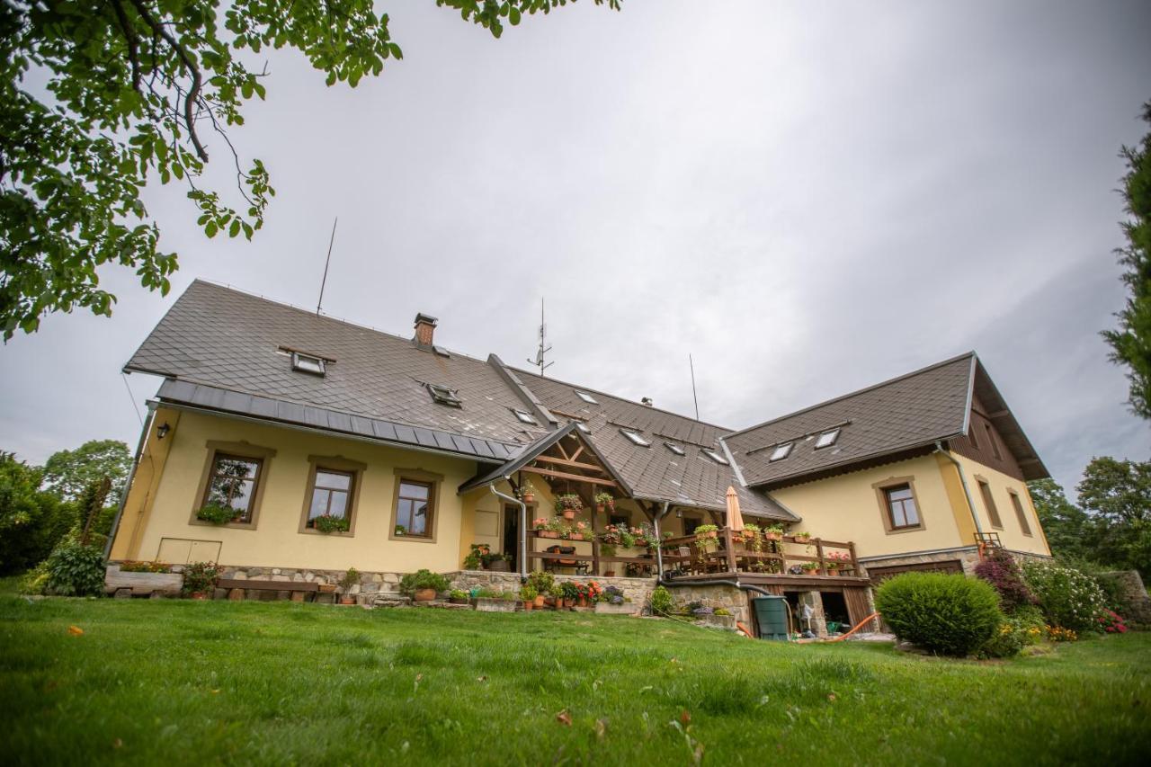 Apartmany Rubinovi Horejsi Vrchlabi Exterior photo